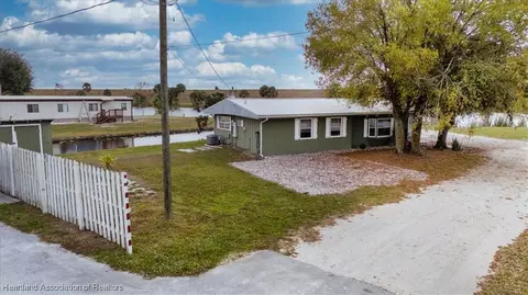 Exterior - 1083 Sunset Strip, Okeechobee, FL 34974 photo 1 of 12