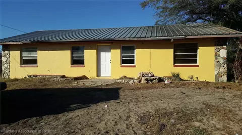 204 Orange St, Lake Placid, FL 33852