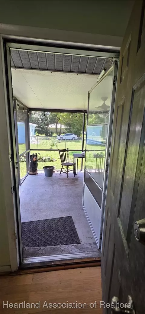 Exterior - 307 SW 10 St, Okeechobee, FL 34974 photo 5 of 5