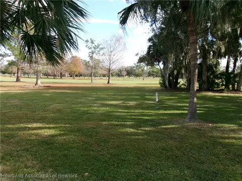 Exterior - 757 Golfside Ln, Sebring, FL 33870 photo 7 of 8