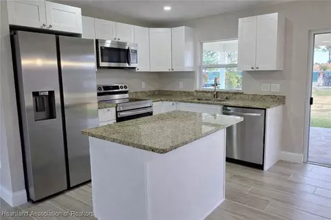 4449 Rachael Dr, Sebring, FL 33872 photo 6