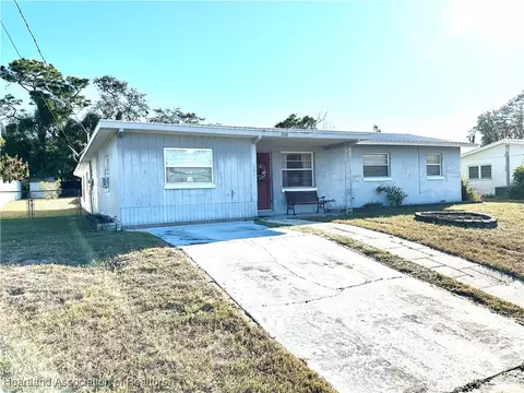 2110 Cleveland Rd, Sebring, FL 33870