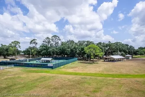 416 Glen Mar Cir, Sebring, FL 33876 photo 9