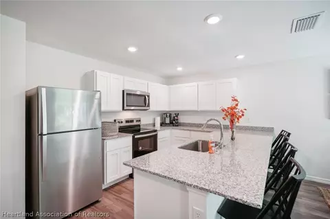 Kitchen - 5526 Castania Dr, Sebring, FL 33872 photo 1 of 3