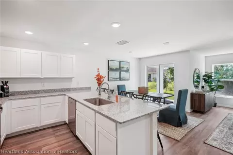 Kitchen - 5526 Castania Dr, Sebring, FL 33872 photo 2 of 3