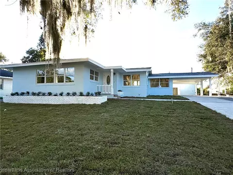 185 S Huntley Dr, Lake Placid, FL 33852