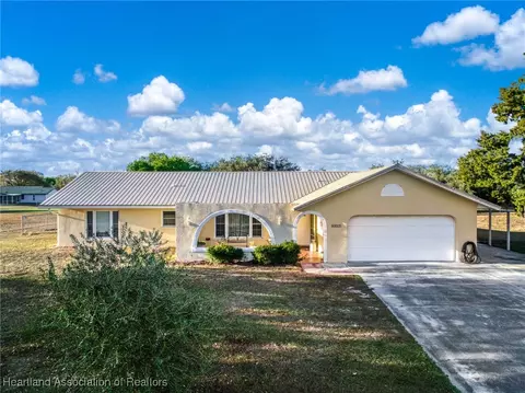 6217 Bayhill Ln, Sebring, FL 33876