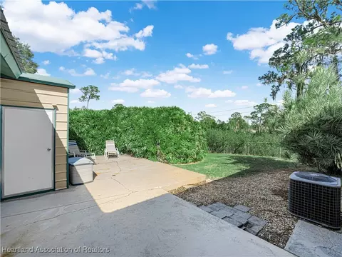 Exterior - 112 Springdale Rd, Sebring, FL 33870 photo 5 of 8