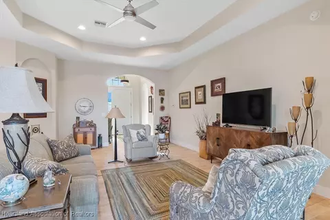3025 Royal Oaks Ct, Sebring, FL 33875 photo 6