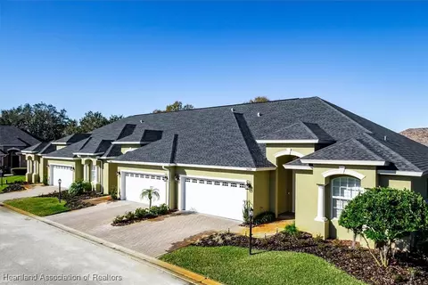 3025 Royal Oaks Ct, Sebring, FL 33875