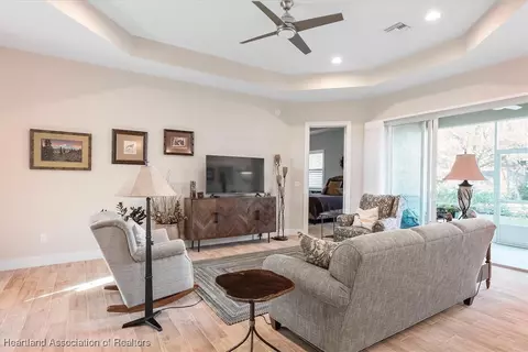 3025 Royal Oaks Ct, Sebring, FL 33875 photo 5