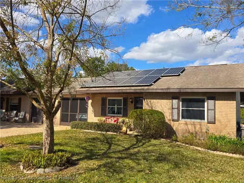 132 Parkview Cir, Lake Placid, FL 33852