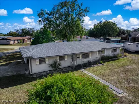 1221 Forest Rd, Sebring, FL 33872