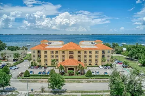 2351 Lakeview Drive 103, Sebring, FL 33870