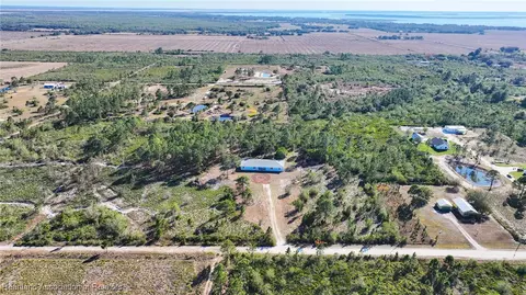 2833 Tawny Dr, Lorida, FL 33857