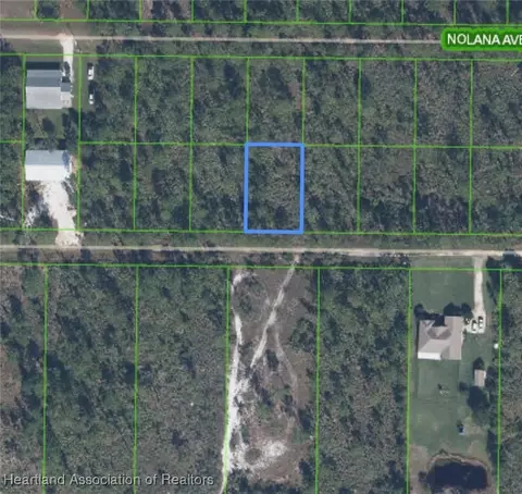 1722 Oleaster Ave, Sebring, FL 33875 photo 2