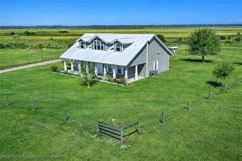 6307 Johnston Rd, Zolfo Springs, FL 33890