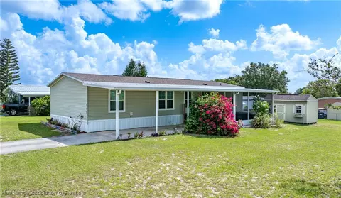 113 S Winter Cir, Avon Park, FL 33825