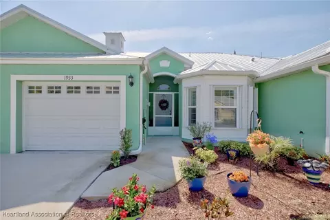 Exterior - 1933 Pine Key Blvd, Sebring, FL 33870 photo 1 of 11