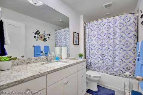 Bath - 1933 Pine Key Blvd, Sebring, FL 33870 photo 1 of 2