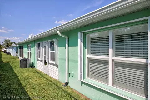 Exterior - 1933 Pine Key Blvd, Sebring, FL 33870 photo 6 of 11