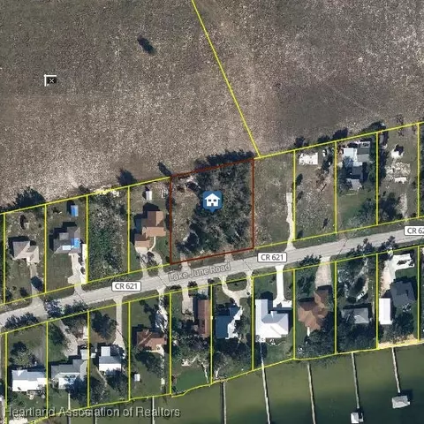825 Lake June Rd, Lake Placid, FL 33852