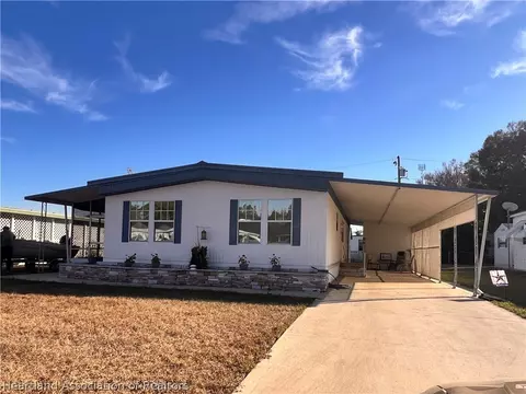 1841 Robin Ct, Sebring, FL 33870