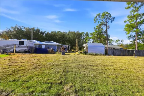 Exterior - 3825 Citroen Dr, Sebring, FL 33872 photo 2 of 4