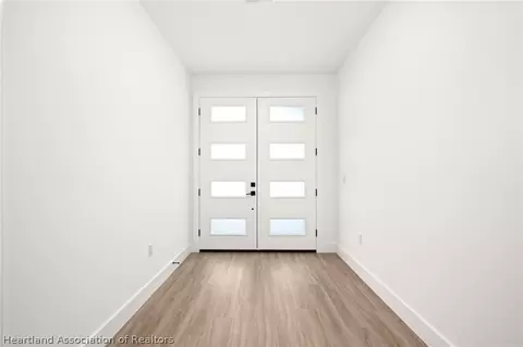 Entry Way - 5231 Cortez Blvd, Sebring, FL 33872 photo 1 of 3