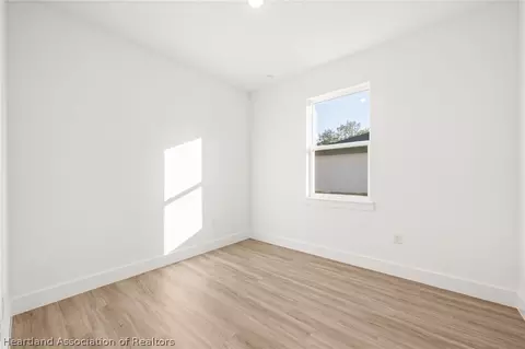 Bedroom - 5231 Cortez Blvd, Sebring, FL 33872 photo 6 of 8