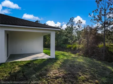 Exterior - 5231 Cortez Blvd, Sebring, FL 33872 photo 4 of 5