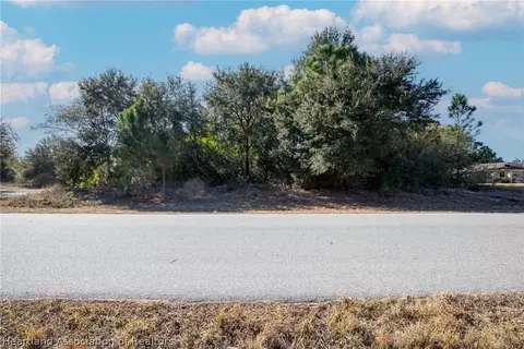 664 Twilight Dr, Lake Placid, FL 33852