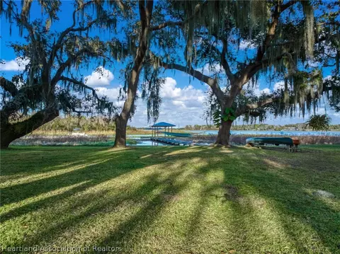 Exterior - 1624 Sentinel Point Rd, Sebring, FL 33875 photo 4 of 10