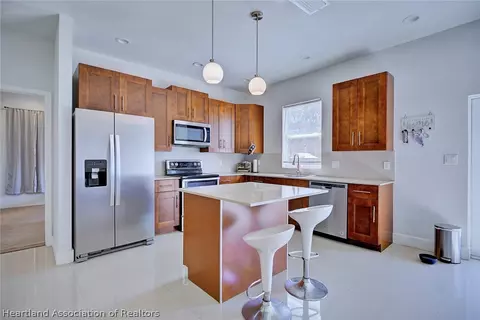 Kitchen - 4319 Cooper Dr, Sebring, FL 33872 photo 4 of 4