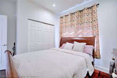 Bedroom - 4319 Cooper Dr, Sebring, FL 33872 photo 4 of 5