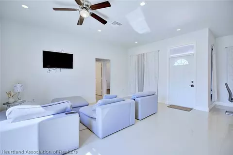 Living - 4319 Cooper Dr, Sebring, FL 33872 photo 1 of 1