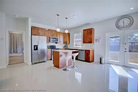 Kitchen - 4319 Cooper Dr, Sebring, FL 33872 photo 1 of 4