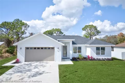 627 Lemans Dr, Sebring, FL 33872