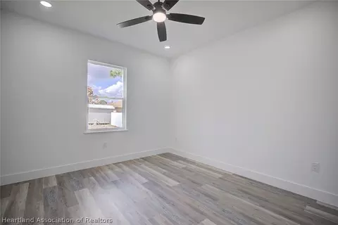Bedroom - 627 Lemans Dr, Sebring, FL 33872 photo 5 of 6