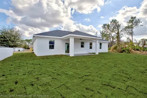Exterior - 627 Lemans Dr, Sebring, FL 33872 photo 3 of 7