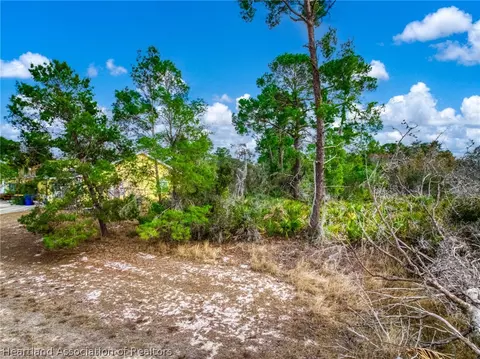 3085 W Scoralick Rd, Avon Park, FL 33825