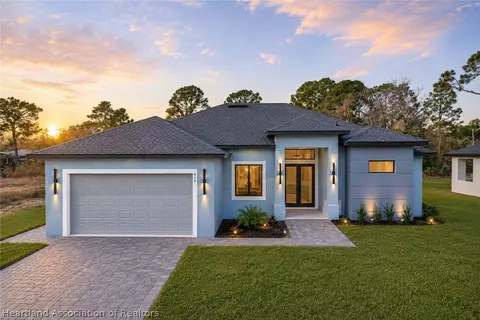 411 Volvo Ave, Sebring, FL 33872