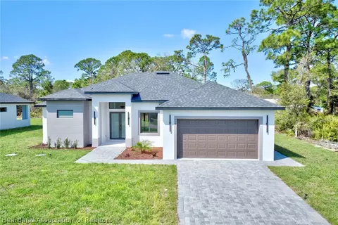 419 Volvo Ave, Sebring, FL 33872