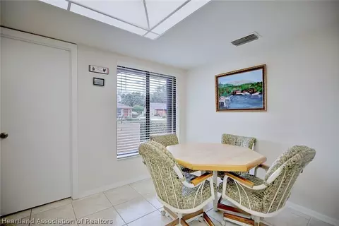 Dining - 3003 Sugar Pine Cir, Sebring, FL 33872 photo 1 of 4