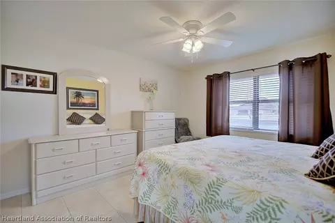 Bedroom - 3003 Sugar Pine Cir, Sebring, FL 33872 photo 2 of 6