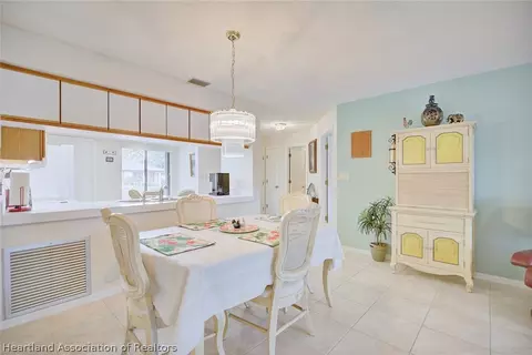 Dining - 3003 Sugar Pine Cir, Sebring, FL 33872 photo 4 of 4