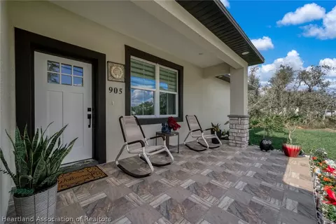 905 Scarab Dr, Sebring, FL 33870 photo 2