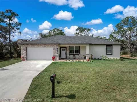 905 Scarab Dr, Sebring, FL 33870