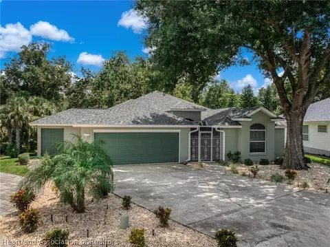 3003 Oakhill Dr, Avon Park, FL 33825