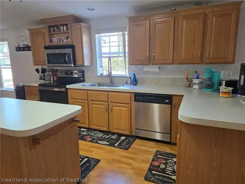 504 Thunderbird Hill Rd, Sebring, FL 33872 photo 8